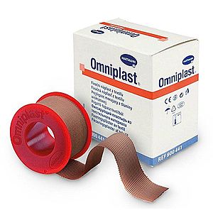 Omniplast Náplast textilní 5 cm x 5 m cívka 1 ks obraz