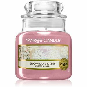 Yankee Candle Snowflake Kisses vonná svíčka 104 g obraz