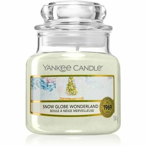 Yankee Candle Snow Globe Wonderland vonná svíčka 104 g obraz