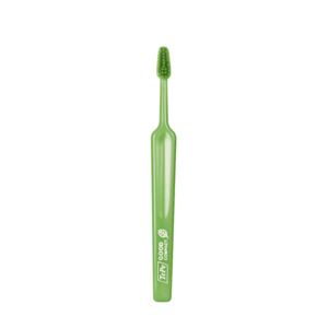 TePe Good Compact Soft zubní kartáček zelený 1 ks obraz