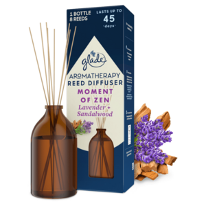 GLADE Aromatherapy Reeds vonné tyčinky Moment of Zen 80 ml obraz