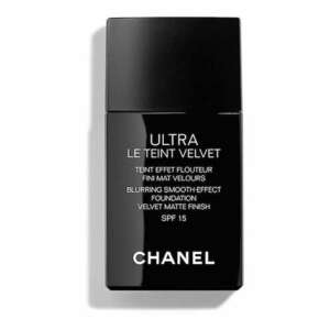 CHANEL - ULTRA LE TEINT VELVET - Ultra lehký sametový make-up obraz