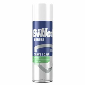 GILLETTE Series Zklidňující pěna na holení s aloe vera 250 ml obraz