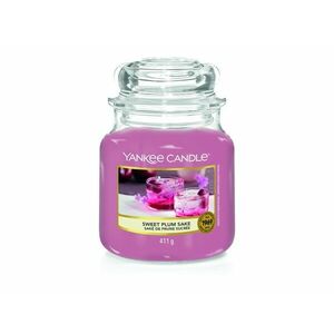 Yankee Candle Aromatická svíčka Classic střední Sweet Plum Sake 411 g obraz