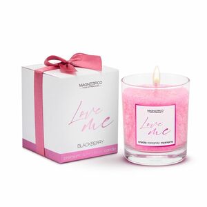 Magnetifico Power Of Pheromones Vonná svíčka Love me Blackberry (Scented Candle) 125 g obraz