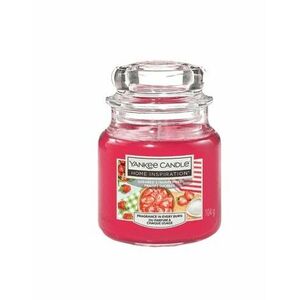 Yankee Candle Vonná svíčka Home Inspiration malá Sugared Strawberries 104 g obraz