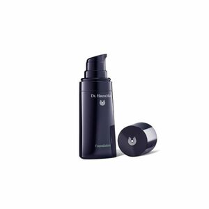 DR. HAUSCHKA Vyživující make-up s minerálními pigmenty 001 Cashew 30 ml obraz