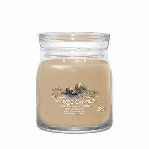 YANKEE CANDLE Signature Vonná svíčka střední 2 knoty Amber & Sandalwood 368 g obraz