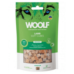 WOOLF Pamlsky pro psy soft cubes jehněčí 100 g obraz