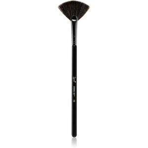 Sigma Beauty Face F42 Strobing Fan™ Brush štětec na rozjasňovač 1 ks obraz