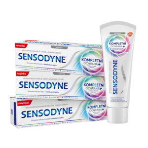 SENSODYNE Zubní pasta Kompletní ochrana Whitening 3 x 75 ml obraz