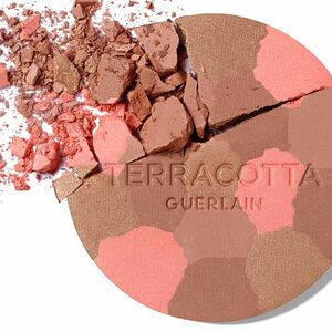 Guerlain Náhradní náplň do bronzujícího rozjasňujícího pudru Terracotta (Light The Sun Kissed Healthy Glow Powder Refill) 10 g 04 Foncé Rosé obraz