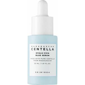 SKIN1004 Hydratační a zklidňující pleťové sérum Madagascar Centella (Hyalu-Cica Blue Serum) 30 ml obraz