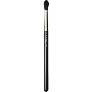 MAC Cosmetics Štětec na oční stíny 224S (Tapered Blending) obraz