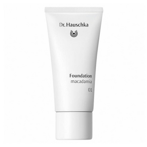 Dr. Hauschka Vyživující make-up s minerálními pigmenty (Foundation) 30 ml 05 Nutmeg obraz