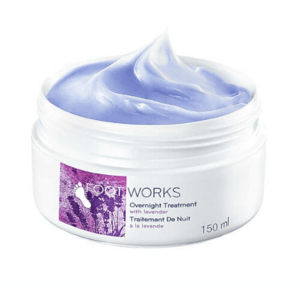 Avon Levandulový zklidňující krém na nohy Foot Works (Overnight Treatment) 150 ml obraz