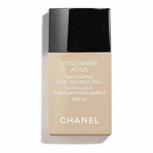 CHANEL - VITALUMIERE AQUA - Ultra lehký make-up SPF 15 obraz