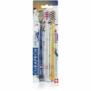 Curaprox Limited Edition Winter Wonderland zubní kartáčky 5460 Ultra Soft 3 ks obraz