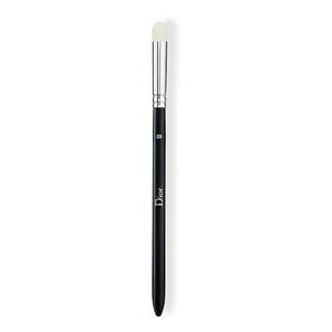 DIOR BACKSTAGE - Large Eyeshadow Blending Brush - Velký štětec na oční stíny obraz