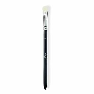 DIOR BACKSTAGE - Eyeshadow Shader Brush - Štětec na stínování očních stínů obraz