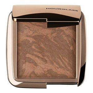HOURGLASS - Ambient Lighting Bronzer - Mini bronzující a rozjasňující pudr obraz