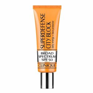 CLINIQUE - Superdefense City Block Broad Spectrum SPF 50 - Krém s SPF 50 obraz