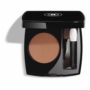 CHANEL - OMBRE ESSENTIELLE - Víceúčelové Dlouhodržící Oční Stíny obraz