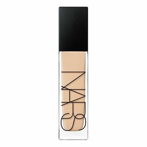 NARS - Natural Radiant Longwear Foundation - Rozjasňující dlouhodržící tekutý make-up obraz