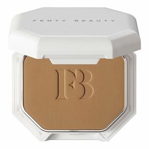 FENTY BEAUTY - Pro Filt'r Soft Matte Powder Foundation - Pudrový make-up obraz