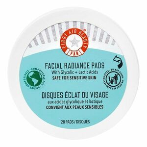 FIRST AID BEAUTY - Facial Radiance Pads – Rozjasňující tamponky s kyselinou glykolovou a mléčnou obraz