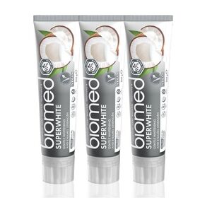 BIOMED Superwhite s kokosovým olejem bělicí zubní pasta na citlivé zuby 3x100 g obraz