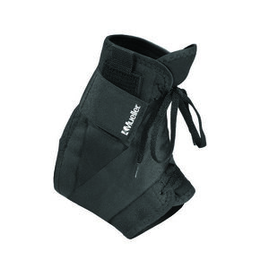 Mueller Soft Ankle Brace w/Straps, ortéza na kotník, černá M obraz
