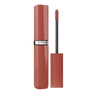 Loréal Paris Infaillible Laque Resistance odstín 320 Almond Nude tekutá rtěnka 4, 3 ml obraz