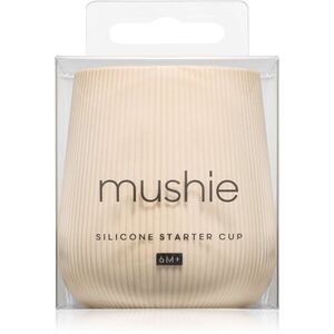 Mushie Starter Training Cup tréninkový hrnek Shifting Sand 6m+ 1 ks obraz