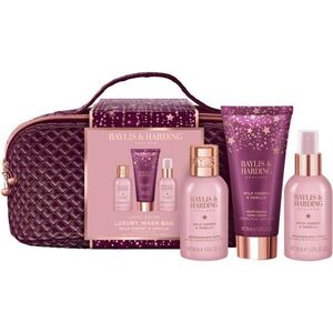 Baylis & Harding Wild Cherry & Vanilla dárková sada kosmetická taštička obraz