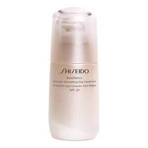 SHISEIDO - Benefiance Wrinkle Smoothing Day Emulsion SPF 20 - Hydratační denní emulze obraz