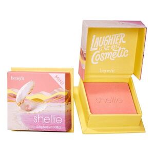 BENEFIT COSMETICS - Shellie WANDERful World - Tvářenka v jemně růžové barvě obraz