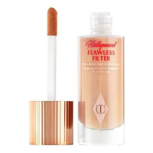 CHARLOTTE TILBURY - Hollywood Flawless Filter – Tekutý rozjasňovač obraz