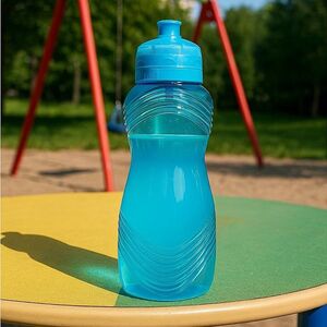 SISTEMA Hydrate Láhev Wave Twist‘n’Sip modrá 600 ml obraz