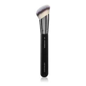 BrushArt Profesional B11 Šikmý štětec na make-up 1 ks obraz