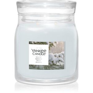 Yankee Candle Snow Kissed Pine vonná svíčka 368 g obraz