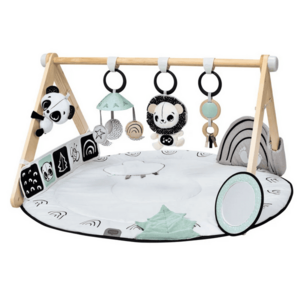 Tiny Love Hrací deka s hrazdičkou Décor – černobílá, dřevěný stojan obraz